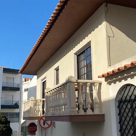 Spray Sitio In Nazare, European Style Couette-café *