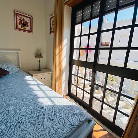 Spray Sitio In Nazare, European Style Bed & Breakfast