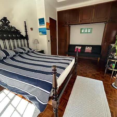 Spray Sitio In Nazare, European Style Bed & Breakfast Nazaré