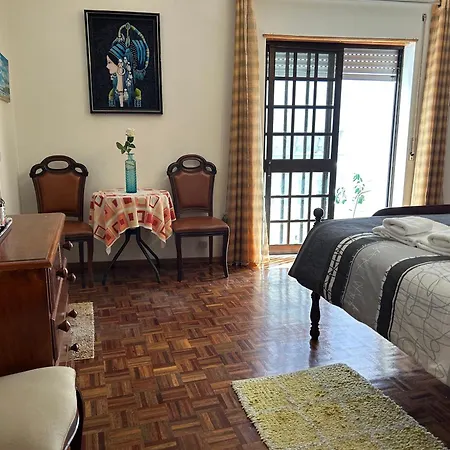 Spray Sitio In Nazare, European Style * Nazare