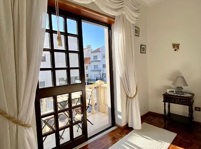 Spray Sitio In Nazare, European Style Alojamento de Acomodação e Pequeno-almoço