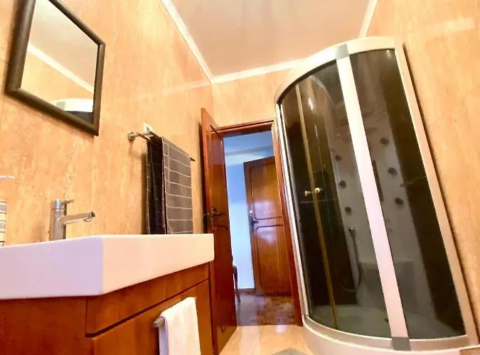 Alojamento de Acomodação e Pequeno-almoço Spray Sitio In Nazare, European Style Nazaré