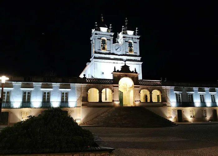 Alojamento de Acomodação e Pequeno-almoço Spray Sitio In Nazare, European Style *