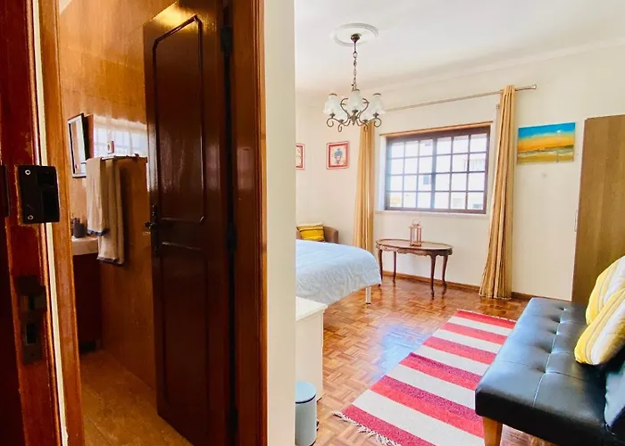 Spray Sitio In Nazare, European Style Alojamento de Acomodação e Pequeno-almoço *